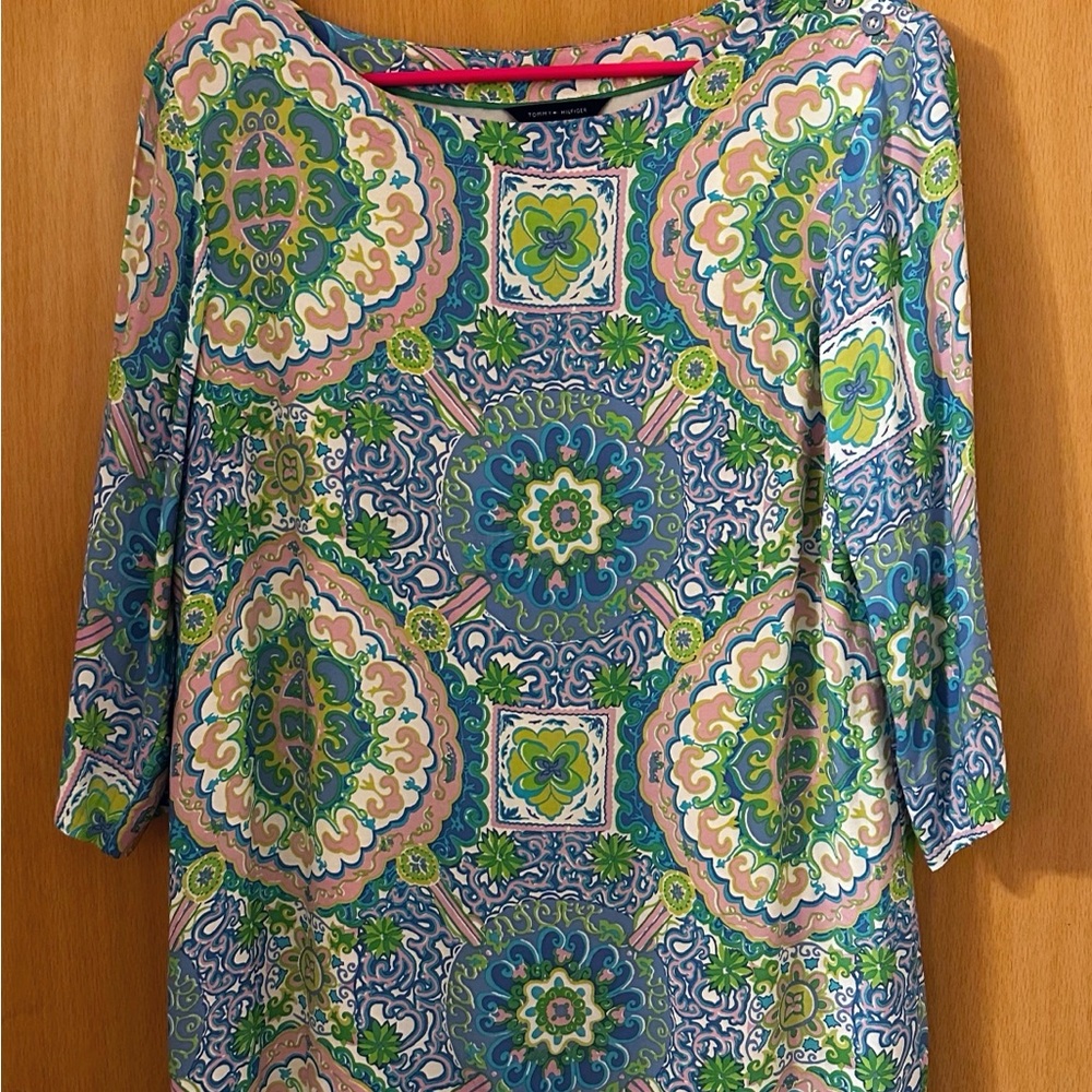 Geometric pattern Tommy Hilfiger shift dress size L
